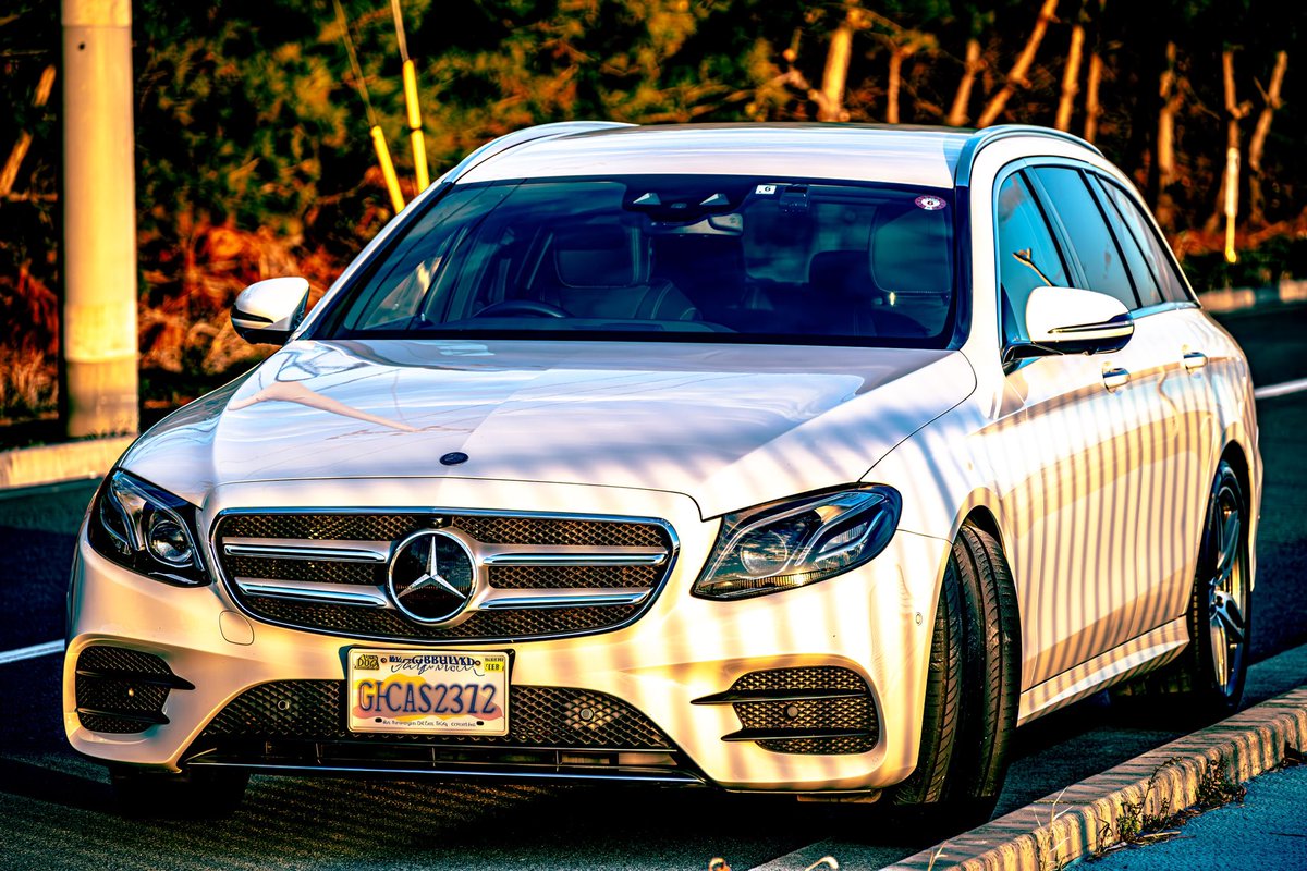 richthofen0320's tweet photo. スイスポは絶賛カスタム入庫中なり
#E250
#W213
#MercedesBenz 
#estate
#stationwagon https://t.co/iupZlK9NpH