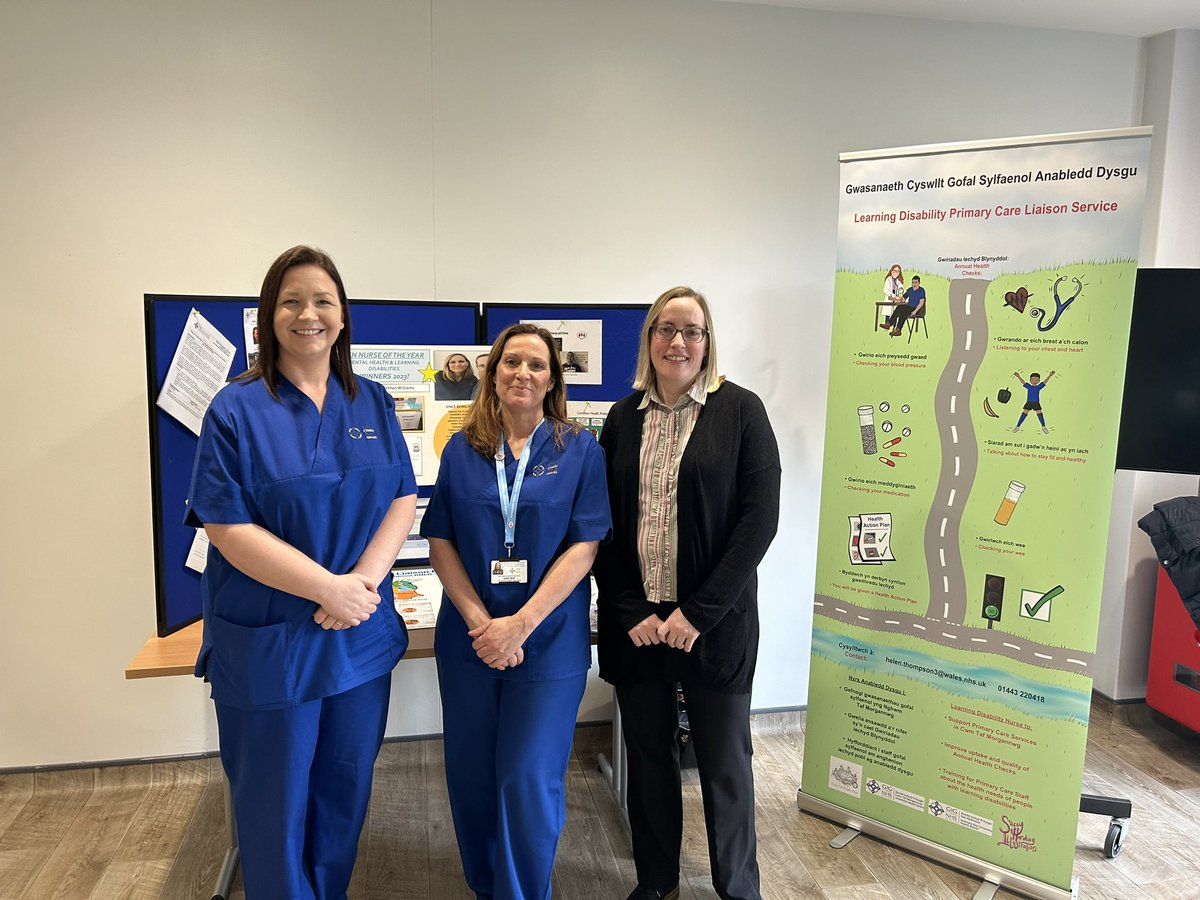 Our fab LD Liaison nurses and senior team, talking about their roles and describing care pathways to @CNOWales. @WendyJa76670434 @AnaLlewellyn @CwmTafMorgannwg #CNOcymru #MHLD visit