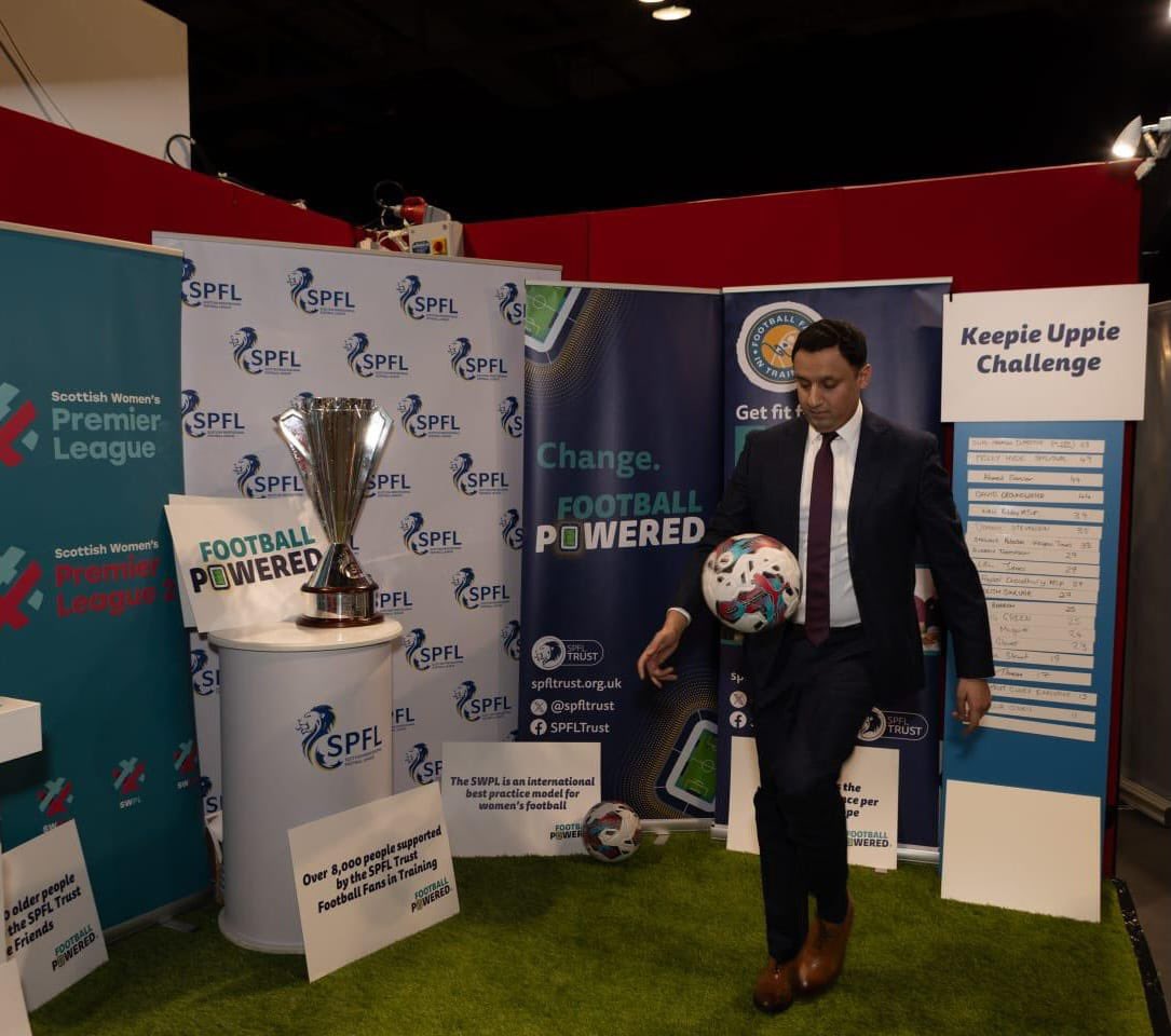 SPFLTrust's tweet photo. Great to be at the @ScottishLabour Party Conference in Glasgow.
Fantastic to chat to so many about our work, using the power of football to deliver change that improves people’s lives. ⚽️
#ScotLab24 #FootballPowered⚡️ https://t.co/mKNpyHsmOD