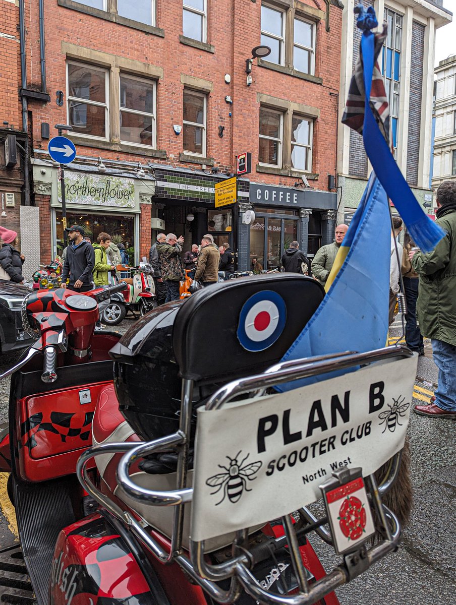 Carl 📷 tweet media