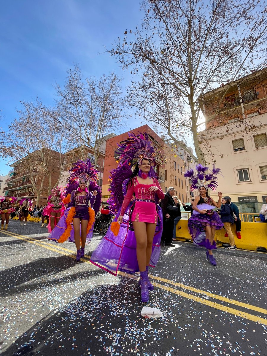 dollykabaria's tweet photo. Gm beautiful people!!
La #Carnavalada de la #Barceloneta, the last street of Carnestoltes! #Espana https://t.co/PzMIHdJjlD