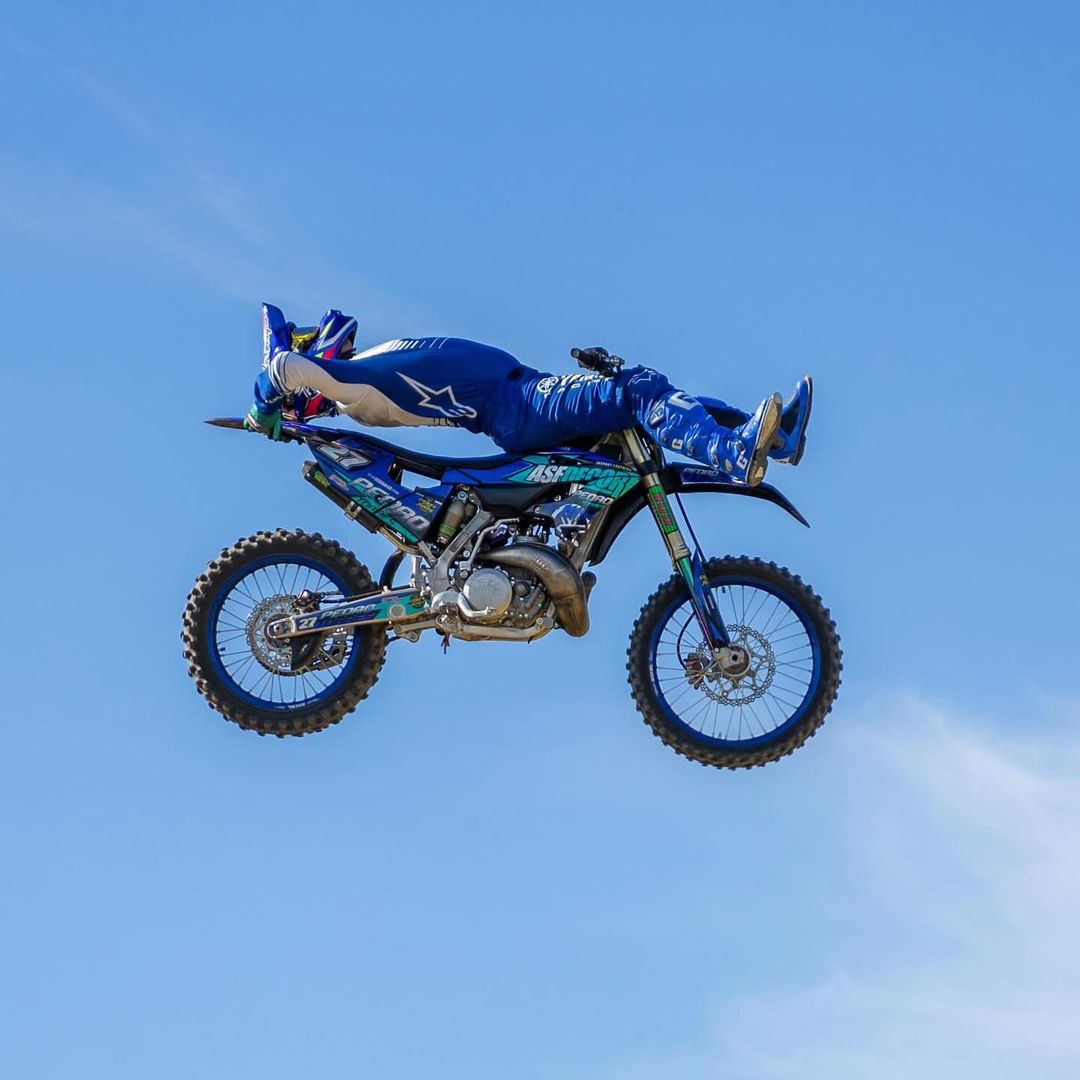 🏍️🔥 <a href="/Danytorres71/">Dany torres</a>-ak, Greg Rowbottomek eta Pedro Torresek adrenalinaz beteko dute Buesa Arena FreeStyle Moto-Kroseko ikuskizunarekin

2024.03.16  🆚 @FundacionCBG   

Ezin duzu hutsik egin! t.ly/tdNwo