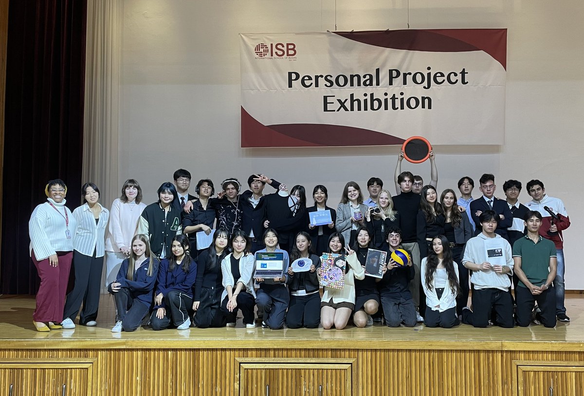 ISBLearning's tweet photo. Congratulations to our Grade 10 students for the fabulous @ibmyp Personal Project Exhibition this evening! Bravo! 👏 #ISBlearning https://t.co/XJVSoGncDp