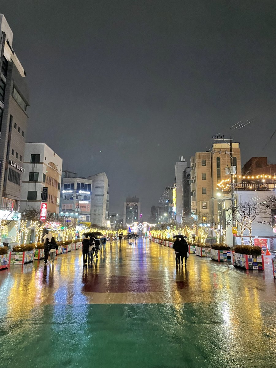 jan_309's tweet photo. しばらく韓国に滞在してます https://t.co/T9eiYTFajW