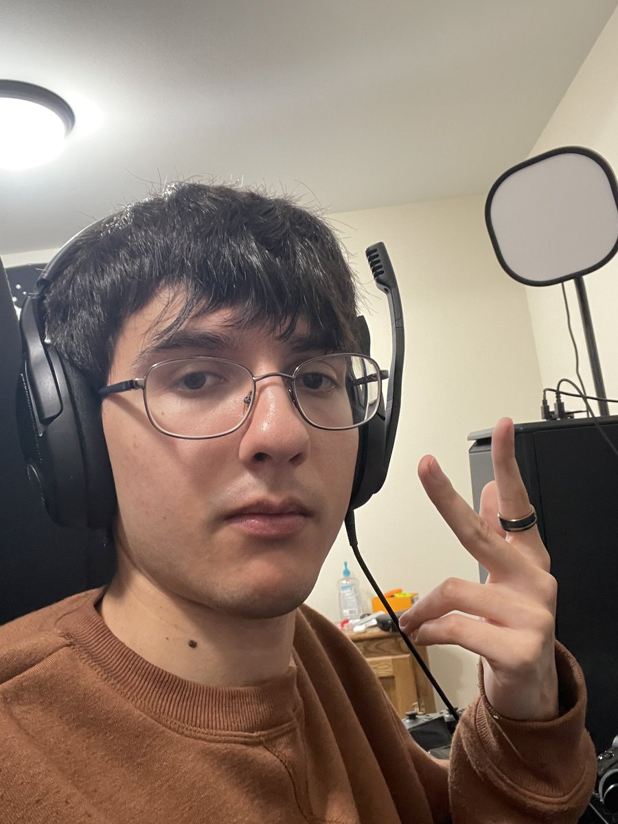 eli 🌊 tweet media