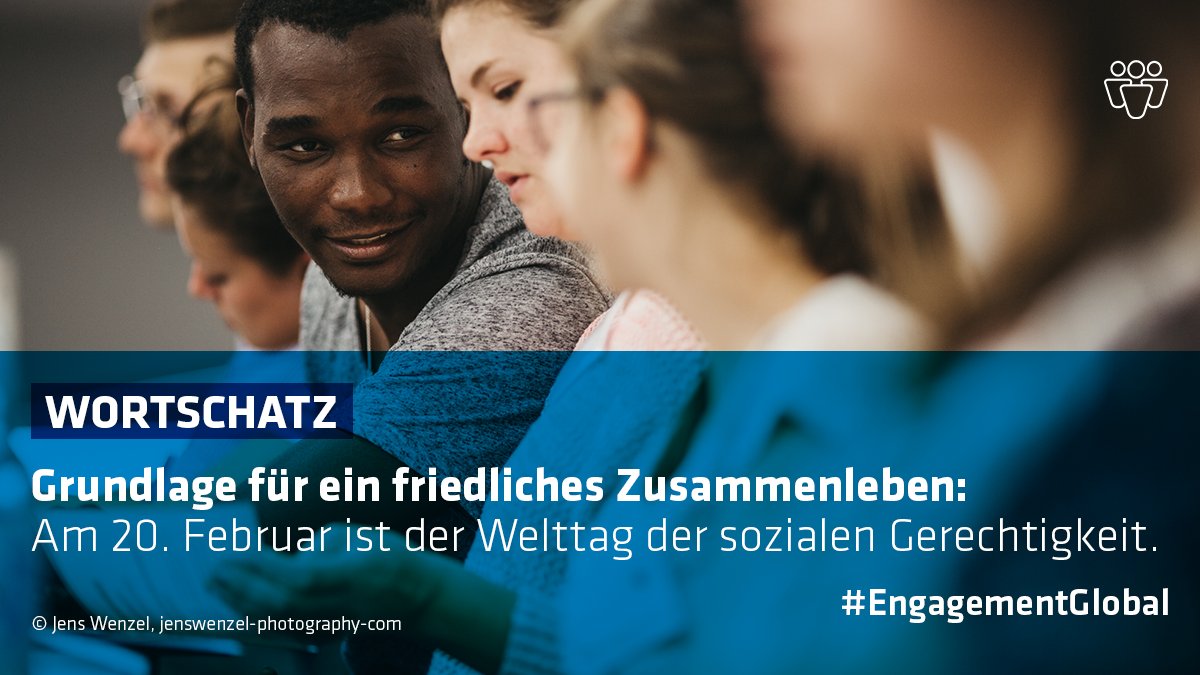 #SozialeGerechtigkeit ist wichtig für ein friedliches Zusammenleben. Das bedeutet: Gerechter Zugang zu Ressourcen für alle. 🙌 Damit sind nicht nur materielle Dinge gemeint wie Geld oder Wohnraum, sondern auch #Bildung &amp; #Gleichberechtigung.
Mehr dazu ​👉 t1p.de/v15z1