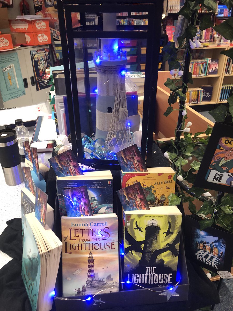 TCA_LRC's tweet photo. It’s a watery tale for our latest display in the library @Carlton_Academy Enjoy! #schoollibrarydisplay https://t.co/FNwEQ1nAAR