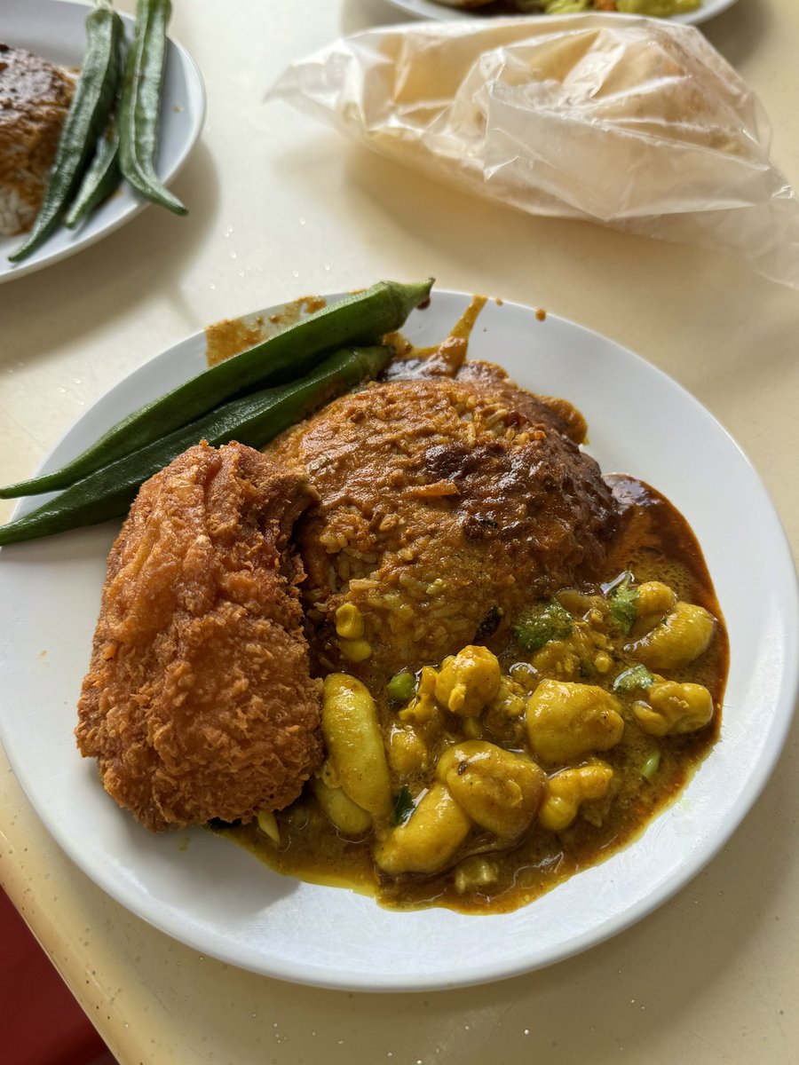 Daie_forek's tweet image. Nak kurus ni kena mula dengan niat,

Makan untuk rasa, bukan untuk kenyang.

#Tipskurus #CoachAli