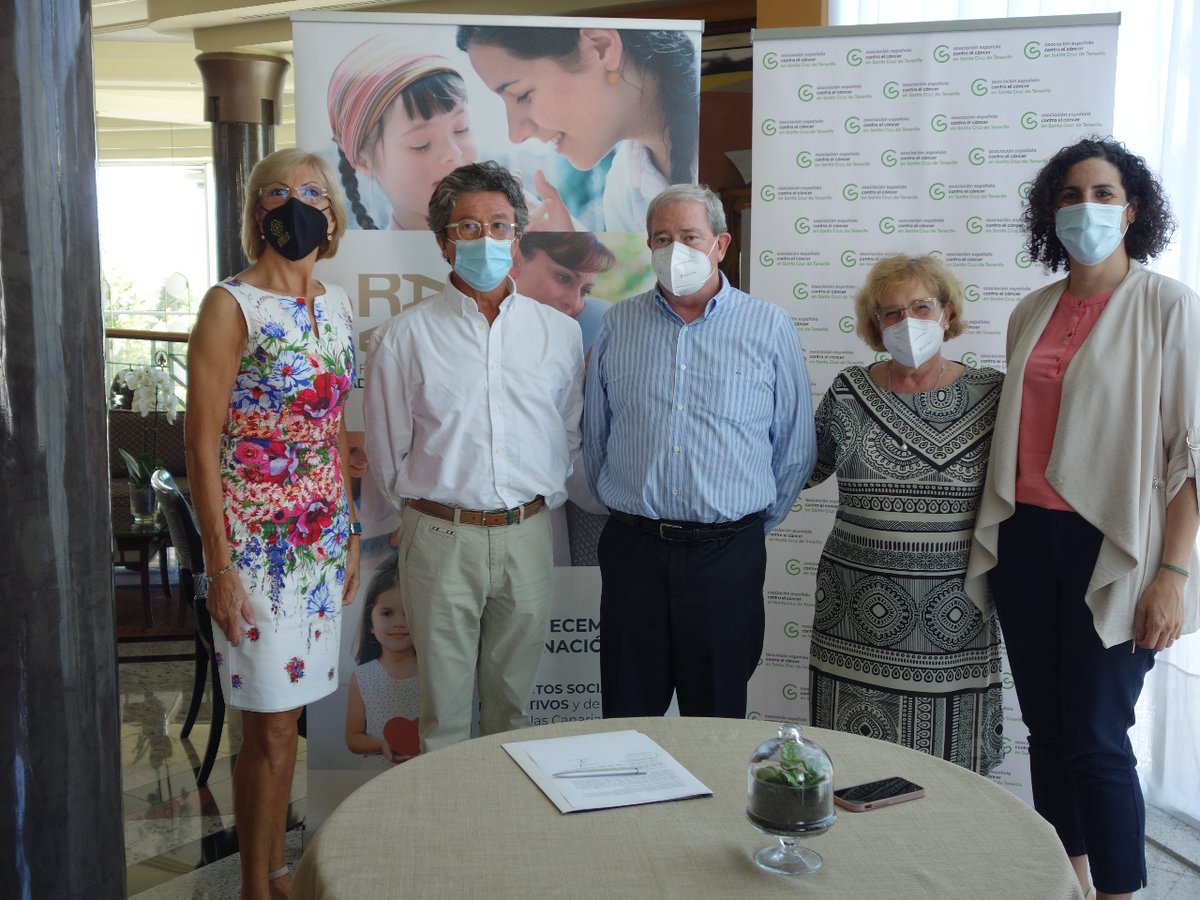 FundacionAH's tweet photo. ¡Nuevo proyecto! Hemos adquirido un microbús de 18 plazas en beneficio de la AECC para llevar a cabo los desplazamientos de pacientes oncológicos en la provincia de Santa Cruz de Tenerife.
👉Más información en https://t.co/zuMblxhdML

#fundacionar #aecc #salud #tenerife https://t.co/kn0C0Ws7Xr