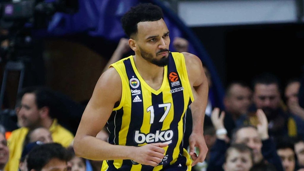 Fenerbahçe Beko, Amine Noua'nın sözleşmesinin sezon sonuna dek uzatıldığını açıkladı.