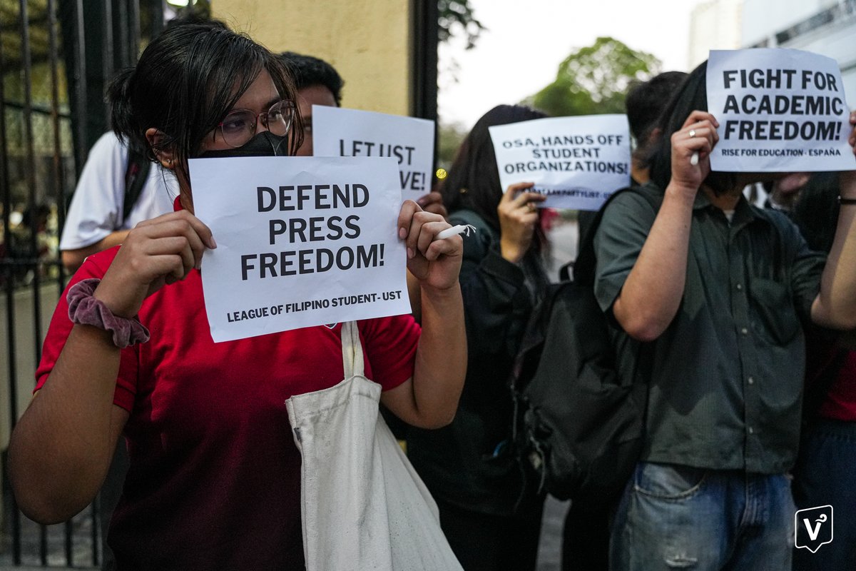 varsitarianust's tweet photo. Thomasian student activists assemble outside the P. Noval Court to protest against what they said was "media censorship" by the Office for Student Affairs (OSA).

This came after online media organization TomasinoWeb announced a temporary halt to its social media operations following the resignation of its adviser.

The adviser's decision came after the OSA ordered TomasinoWeb to remove a post featuring the College of Information and Computing Sciences (CICS) students in their "Type B" uniforms entering a 7-Eleven store and to issue a public apology.

(Photos by Kenneth Cedric M. Landazabal/ The Varsitarian)