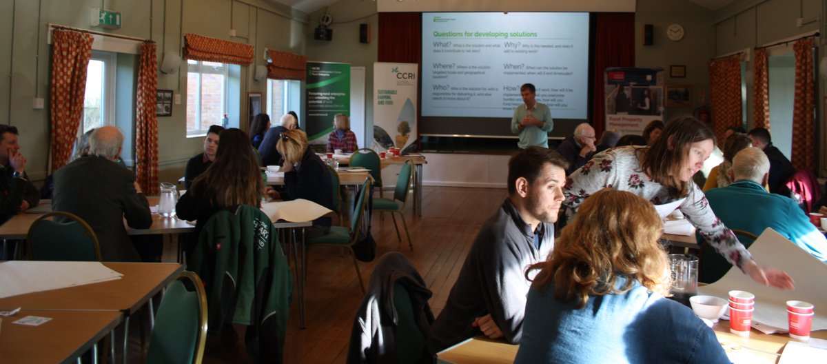 ❔How can we engage with #rural communities to develop #ClimateAction solutions? @06aims looks back on the 'Farm of the Future Climathon' and gives an overview of the research led by @CCRI_UK in our latest blog. bit.ly/49EFUm3 @DamianMaye @DrMagistrali @FaHResearch