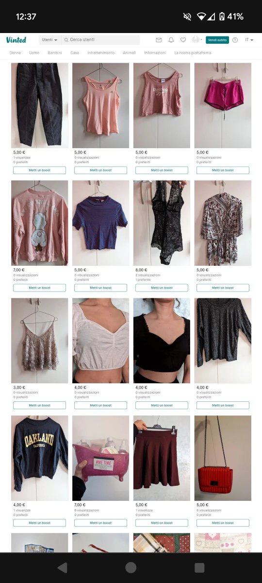 def_not_Chiara's tweet photo. Ciao a tutti! 💫 Ho appena fatto un po' di decluttering e ho caricato un sacco di cose su #Vinted. Date un'occhiata al profilo: chiaramaa https://t.co/dhT6tFgujW