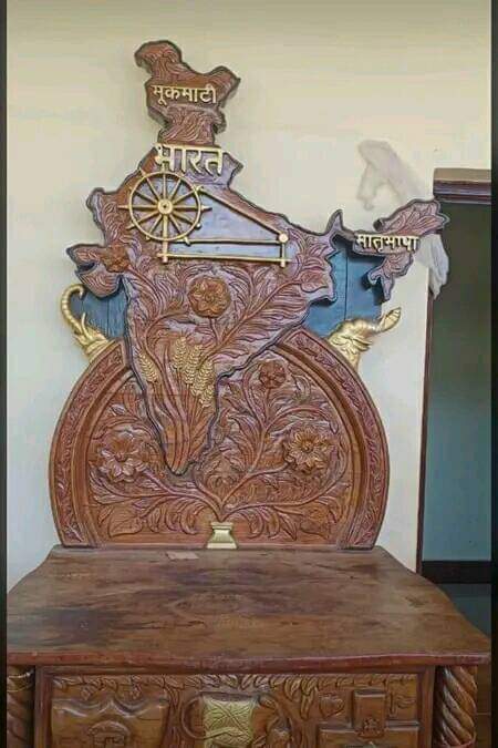 जीवन जहाँ रहता था अबतक,
अब जीवन दर्शन शेष है..!
#AcharyaVidyasagar