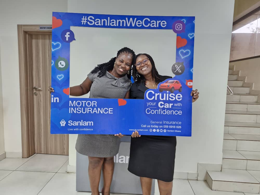 SanlamGhana's tweet photo. Highlights of 14th February day - CARE Month💙💙.
Sanlam General as part of it's CARE Month activities showed our stakeholders what Sanlam value of CARE means by expressing our love in a profound way.
#HappyTeam
#HappyCustomer
#WeCare 💙
#CruiseWithConfidence
#TeamService https://t.co/PZpvPJaNhF