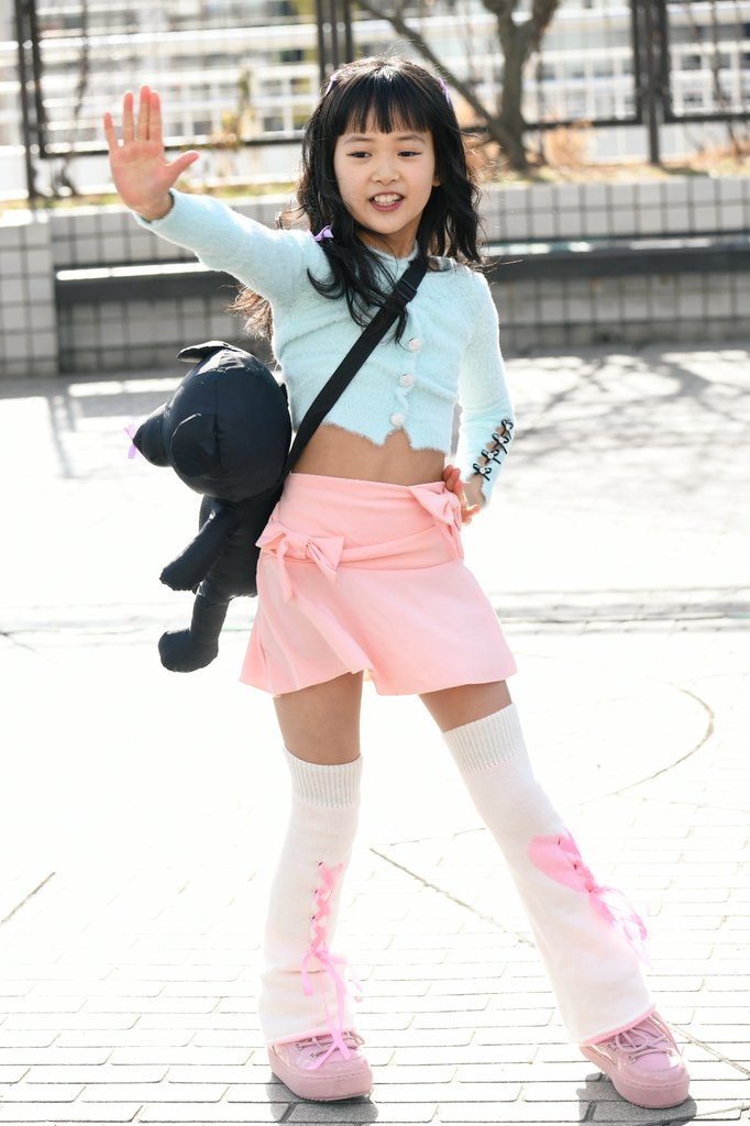 SD8U7w1v9x2rhh2's tweet photo. ANJUちゃん②
サンピポ☆ソロステージ
戸塚駅東口ペデストリアンデッキ
2024 02 10。
HEARTRIS/NiziU
#ANJU
#RADSUPERIORS https://t.co/cBW9N10qHx