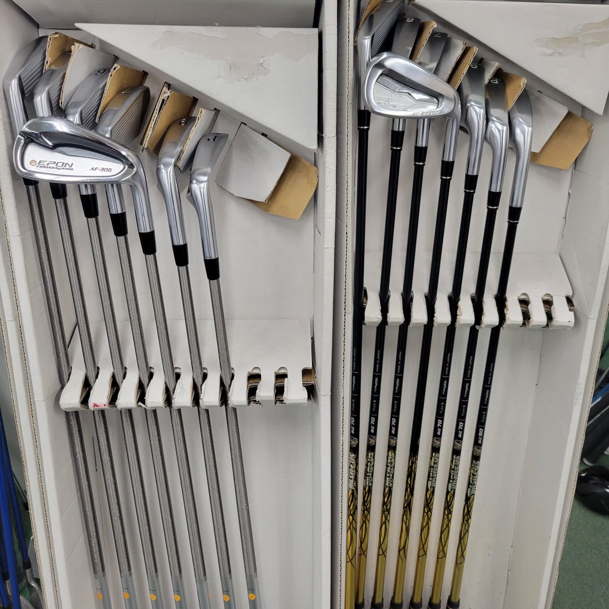 dotlinegolf's tweet photo. 本日入荷アイアンの一部です！
明日から出品していきます🎵
#EPON  #アキラゴルフ https://t.co/hoeyKoJuv6