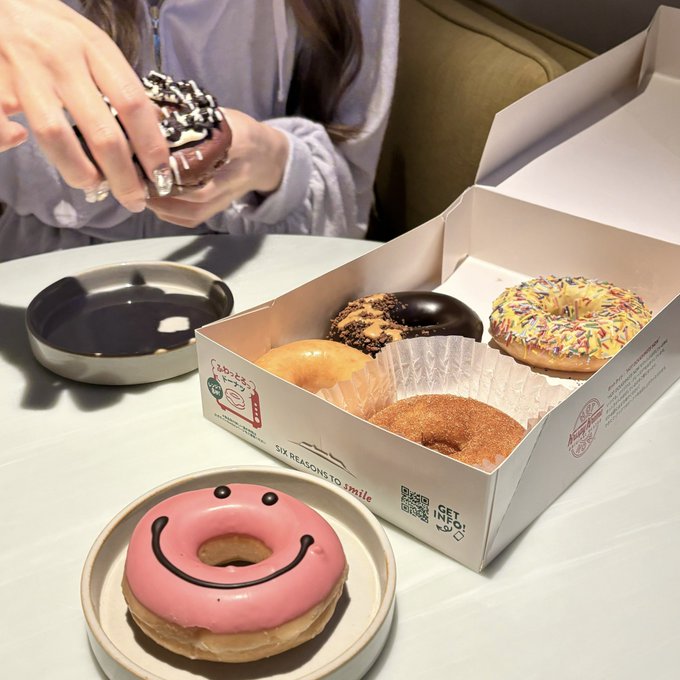 最近ドーナツ好きで沢山食べてる🍩❤︎ https://t.co/JQLsPRmpv0