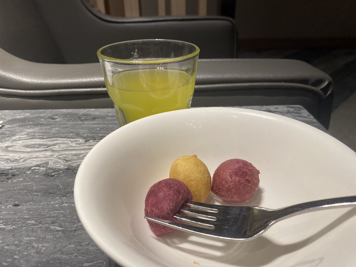 地瓜球不用排隊
💜💜💜💜💜

#KangHyeWon #강혜원 #HyeWon
#혜원 #ヘウォン #IZONEhyewon
#IZONE #아이즈원 #AngelDevil99705