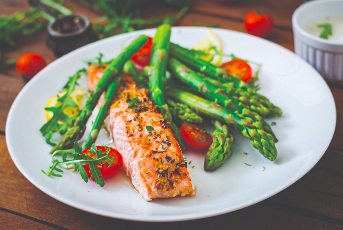 Today’s Dietitian explores the impact of mental health on heart health and the potential for nutrition and lifestyle interventions to improve both.

Read Now: todaysdietitian.com/issues/2024/fe…