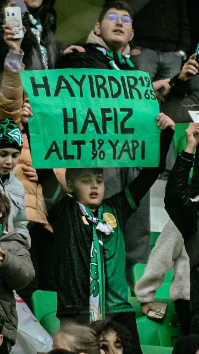 Mutlu haftalar Büyük Sakaryaspor Taraftarı!.. 😎😬

TATANGALAR
