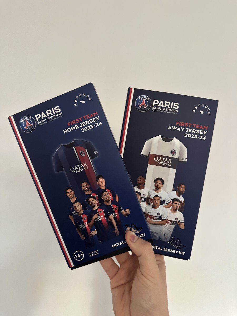 AlloyCollectors's tweet photo. Which one are you building first, home or away? Get your @PSG_English metal jersey kit through the link in our bio today! #PSG #ParisSaintGermain #FootballKit #SoccerJersey #MetalJersey #FanMerchandise https://t.co/NdnWfgaHA7