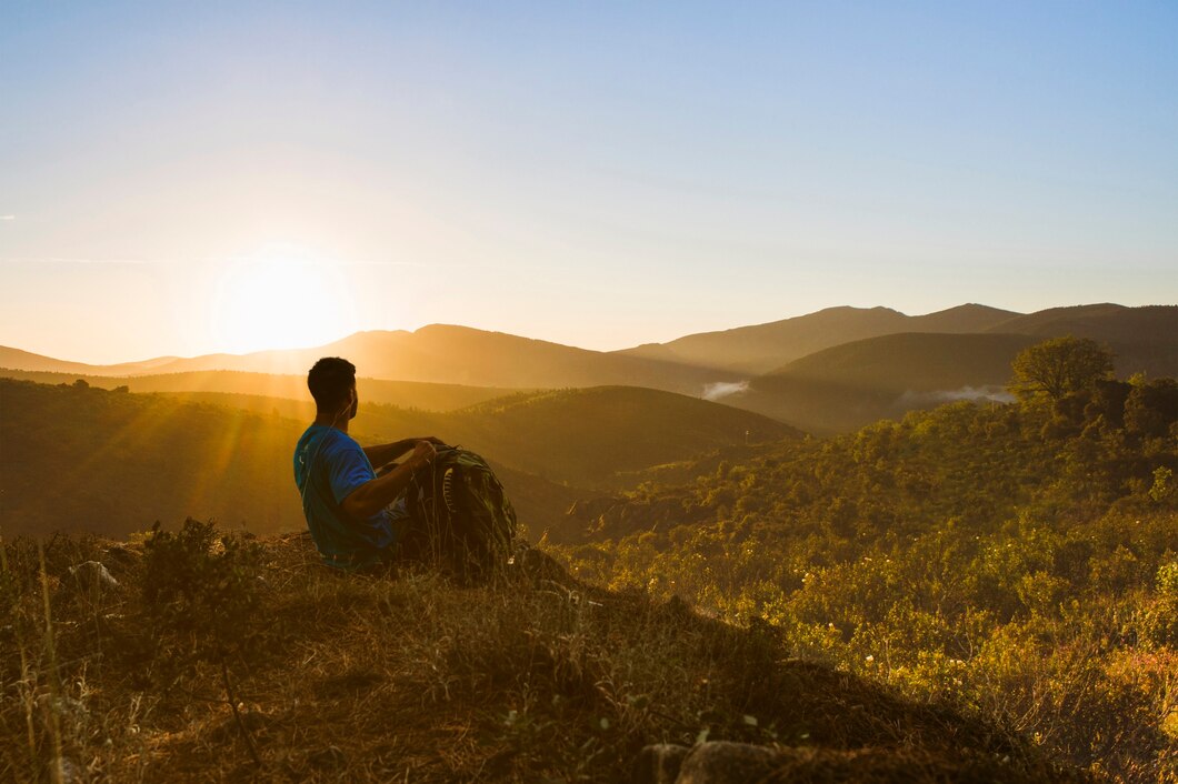 La vida no se trata de encontrarte a ti mismo. La vida se trata de crearte a ti mismo. Buenos días ✨🧡 #FelizLunes #FelizLunesATodos