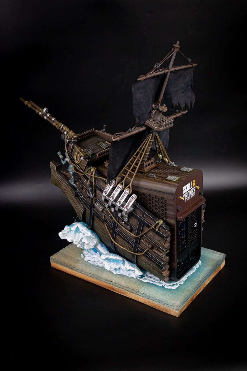 Nous avons participé au lancement de <a href="/skullnbonesgame/">Skull and Bones</a> avec <a href="/Ubisoft/">Ubisoft</a> 
Deux navires Zotac ont été personnalisés pour la sortie du jeu vidéo 🏴‍☠️  Prêt à partir en mer 🌊 ?