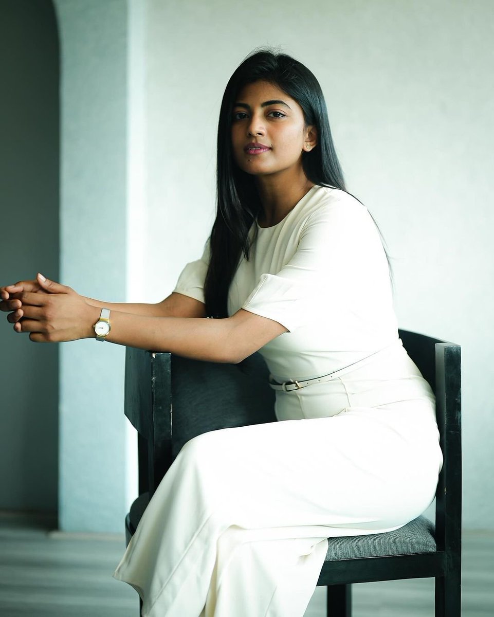 anandhikayaloff's tweet image. It&apos;s promo time 💮🤍✨

#anandhi #kayalanandhi #mangai