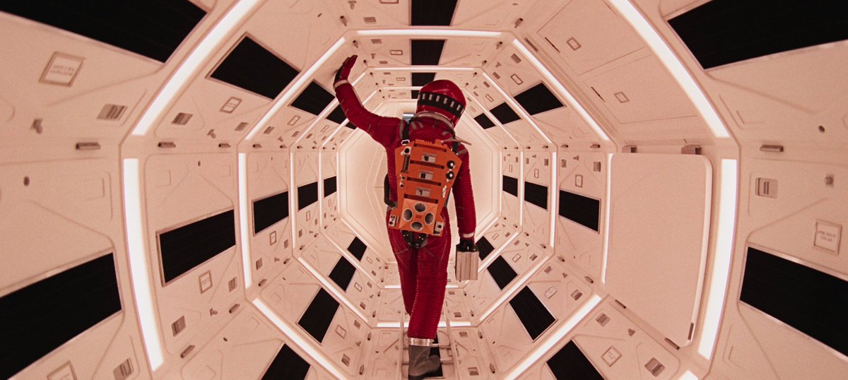 CultureCrave's tweet image. Denis Villeneuve shares his favorite films 

🎥 2001: A Space Odyssey 
🎥 Apocalypse Now
🎥 Persona 
🎥 Blade Runner 
🎥 Close Encounters of the Third Kind 

(via @letterboxd)