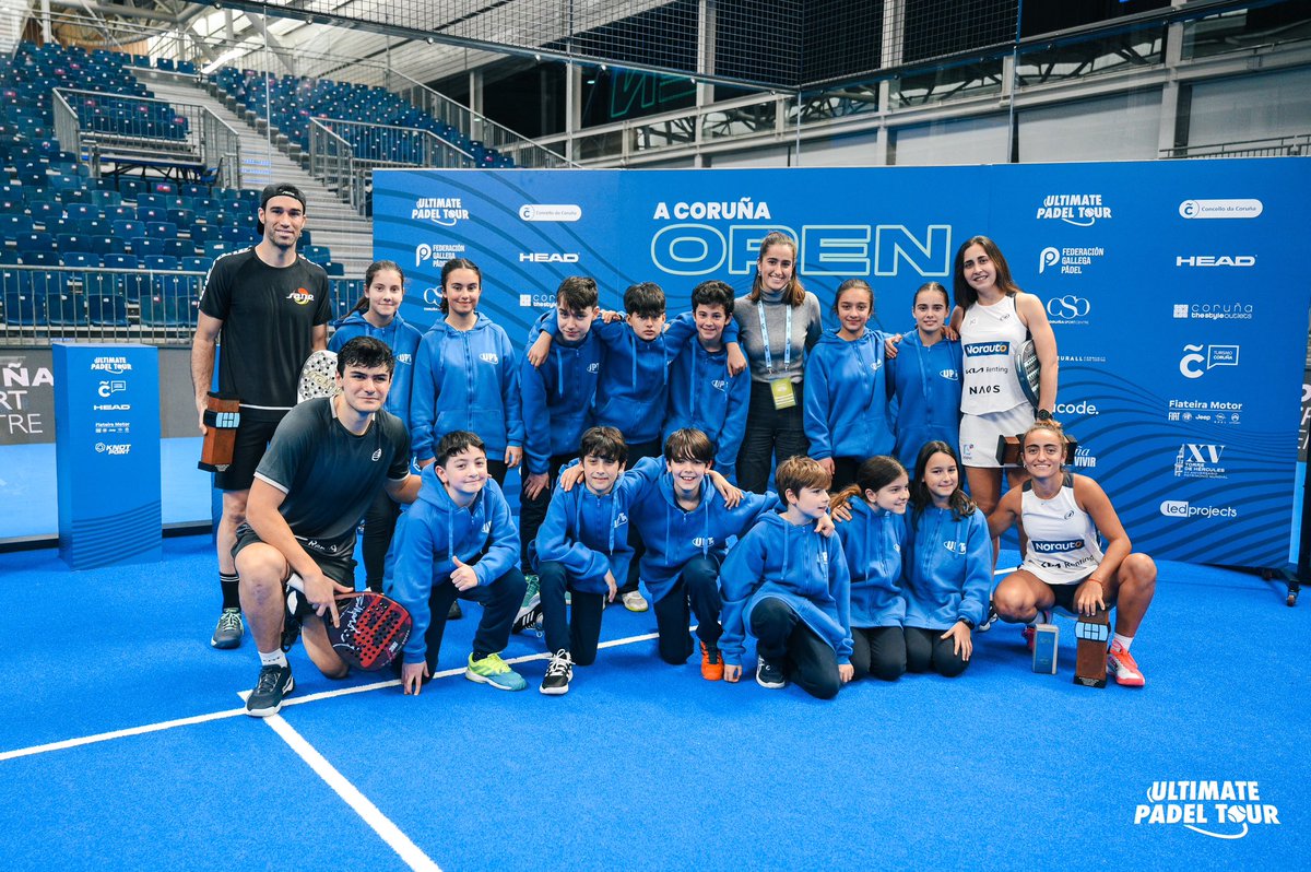 UltimatePadel's tweet photo. 🙌🏻 Gracias A Coruña por tanto cariño y tantas emociones vividas. #UPTACoruña🐙 ya forma parte de la historia de pádel. 

@ConcelloCoruna 
#CoruñaTheStyleOutlet 
@Duacode 
#FiateiraMotor
@fgpadel 

#UltimatePadelTour #UPT #padel #LiberaTuPasión https://t.co/KVp8wayxeF