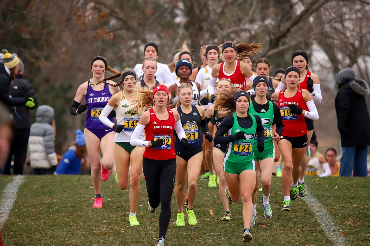 Abby Ripperda and both the men's and women's cross country squads were recognized by USTFCCCA as All-Academic. 📚

📰: Yote.us/42OeKXY

#GoYotes x #WeAreSouthDakota 🐾