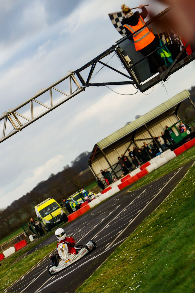 Sam Shaw tweet media