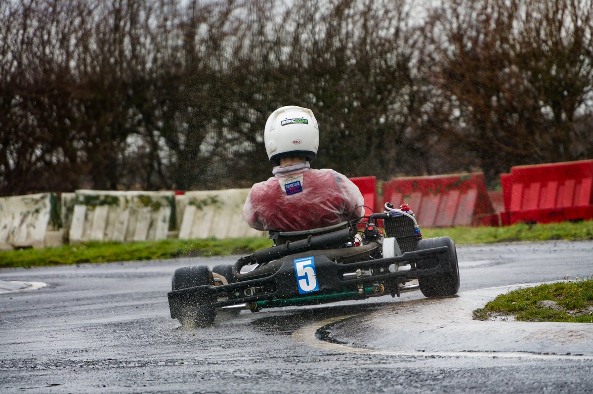 Sam Shaw tweet media