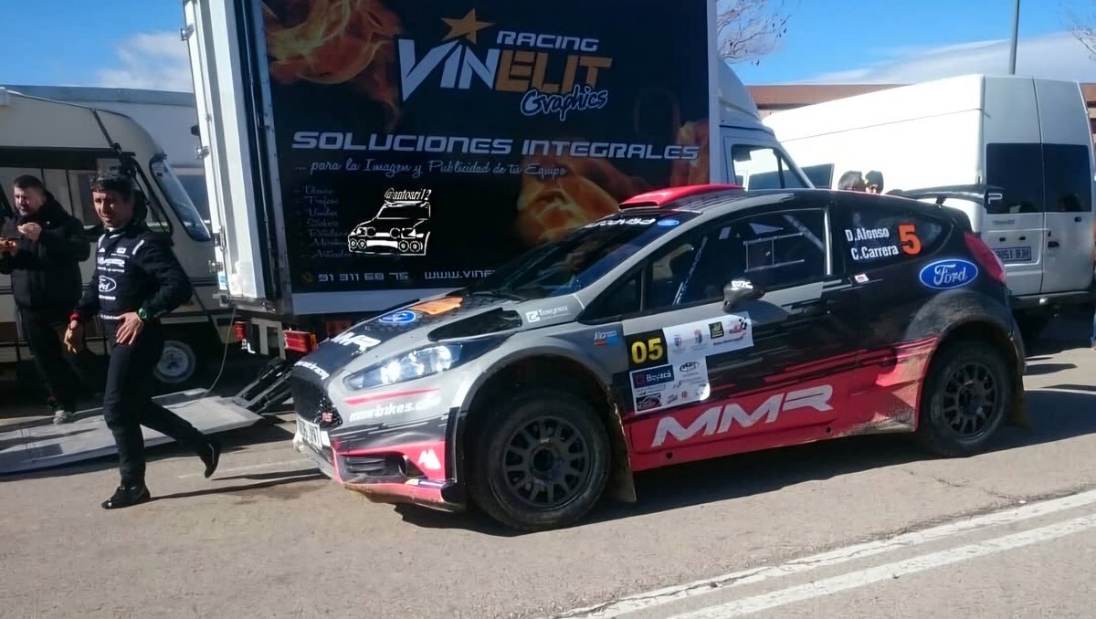 2018-02-10.#IRallyParacuellos #DanielAlonso +
#CandidoCarrera
#fordfiestar5
#fordmotorsport
@pastracing_
#paracuellosdeljarama
#Madrid #MMR #cert
#rallycars #rallyforlife
#rallylife #racinglife
#racingcars #racingrallycars
#gravel #gravelrally
#gravelrallye