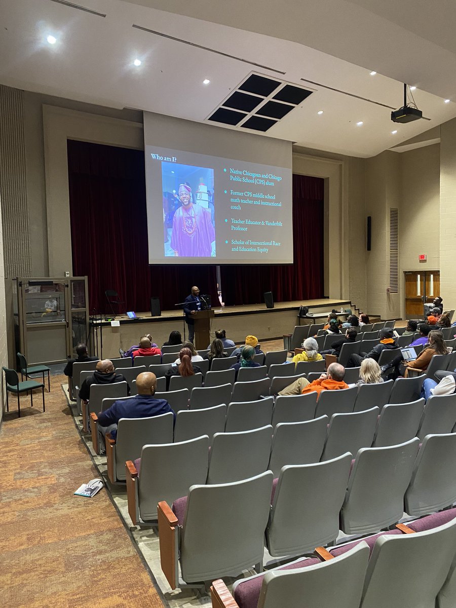 StratfordSTEM1's tweet photo. Stratford staff welcomes Dr. Chezare A. Warren for a study and discussion of his book: Centering Possibility in Black Education.
#CenteringPossibility
@chezareaugustus https://t.co/ejubCkczTG