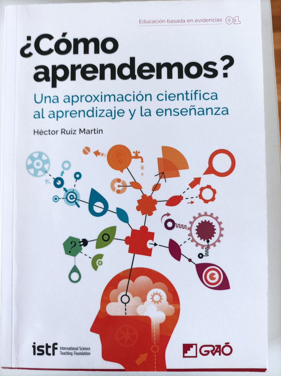 No quiero suscitar envidias pero hoy he asistido a una estupenda conferencia de <a href="/hruizmartin/">Héctor Ruiz Martín</a>, me ha dedicado su libro  "¿Cómo aprendemos?" y hemos charlado un ratillo ¡gracias!