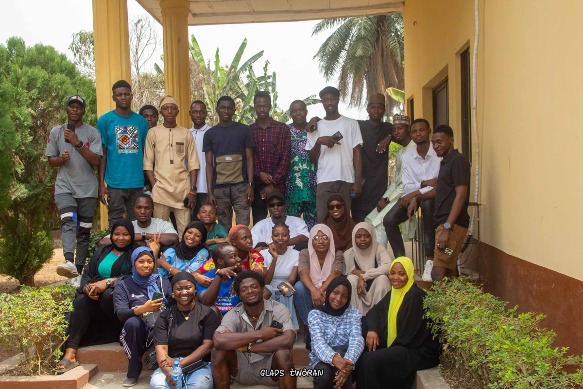 Tyme4tour's tweet photo. Yesterday, I was honored to guide a group of Kwabafest attendees on a 5-hour tour of the National Museum, Esie.

As a tour guide, it was my goal to create an experience that would be enjoyable, informative, and memorable for all involved. 

Thank you @kwabafest for the trust🤝🤝 https://t.co/Is4HPRrvlb