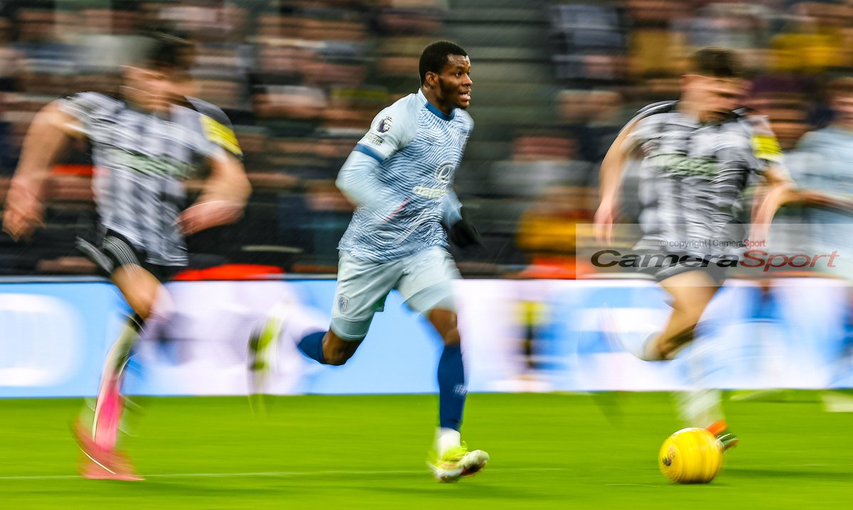 lardyc7's tweet photo. A few pan blur shots from Newcastle United v AFC Bournemouth  @NUFC @afcbournemouth during the 2-2 draw on 17/02/24 in the @premierleague #football #PremierLeague #Canon @DangoOuattara @DomSolanke  #SvenBotman #MiguelAlmiron @anthonygordon 
Shot for @CameraSport https://t.co/ExInJ1AhgL