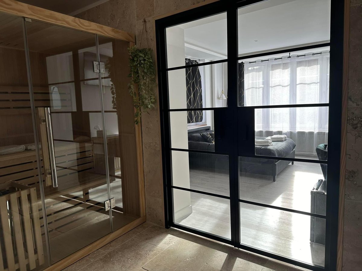Erba_Event_67's tweet photo. Venez passer un bon moment de détente au Wachtfels, Chambre d’hôtes, Chambre Spa et Sauna Privatif à Obersteinbach (67) 🤩🤩
Plus d’infos : 07 81 65 00 09
Réservez sur Booking : https://t.co/GWPSBsNFe7
#wachtfels #chambredhotesAlsace #spaAlsace #saunaPrivatifAlsace #spa67 https://t.co/p7whbAB0ej
