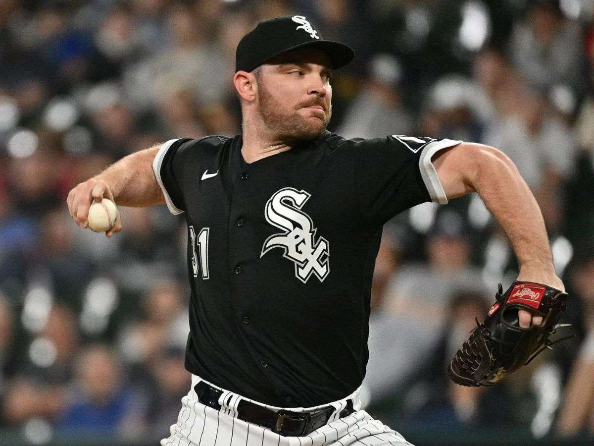 LiderEsDeporte's tweet photo. Liam Hendriks firmó con Boston ⚾️🤩
📌 El lanzador acordó con los Medias Rojas por dos temporadas a cambio de 10 millones de dólares
.
🖥️ Lee la nota completa en nuestra página web https://t.co/9yvQU0paZu
.
📸 @mlb
.
#mlb
#whitesox
#liamhendriks
#Liderendeportes https://t.co/tzT3IOJZBv