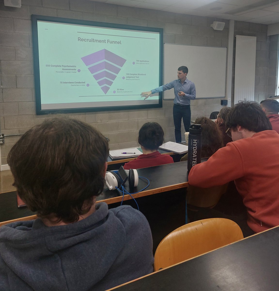TUS Applied Psychology students at Moylish Campus hearing from a guest speaker today about their experience applying psychology and psychometrics in the workplace. A great session learning about psychology in practice! @TUS_ie @lisascottpsych