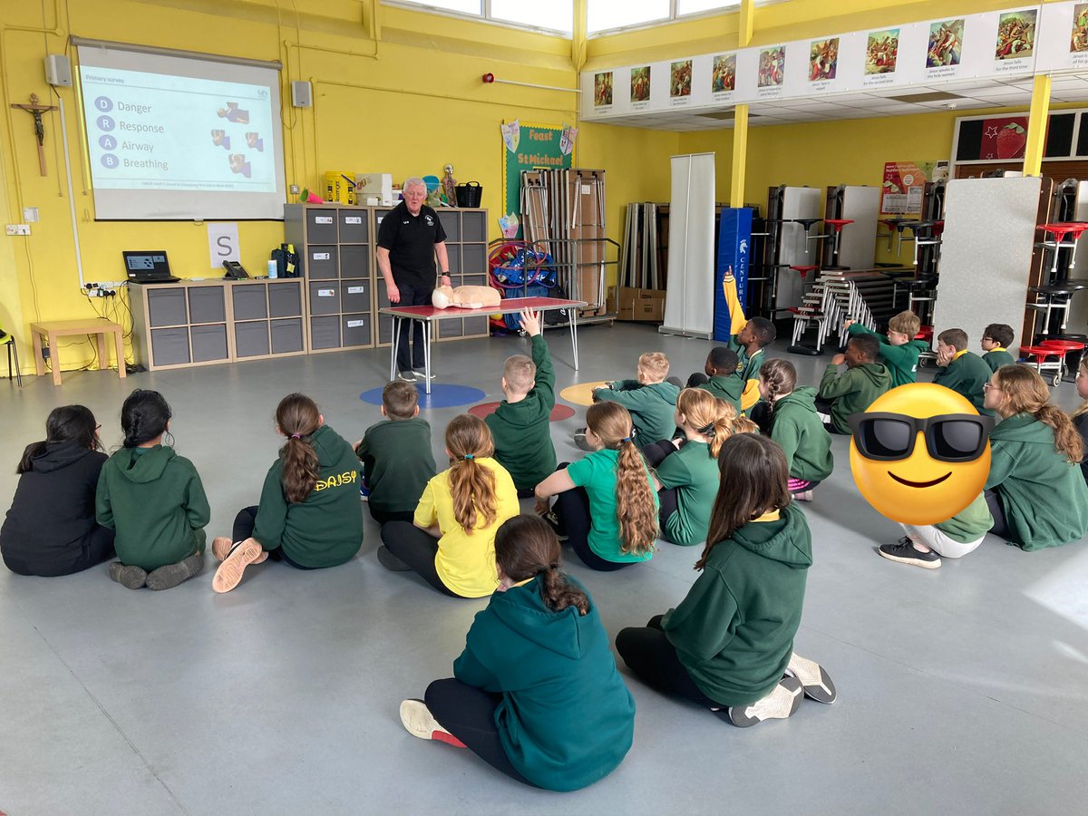 stmichaelswales's tweet photo. Dosbarth Enfys - Y6 have been learning important life skills! Paul showed us how to use CPR effectively and how to use a defibrillator successfully, so we are prepared for an emergency. We had a great time whilst doing it!@Ajuda_Training @AjudaDawn @CNSRCT https://t.co/TMyULwSgXJ