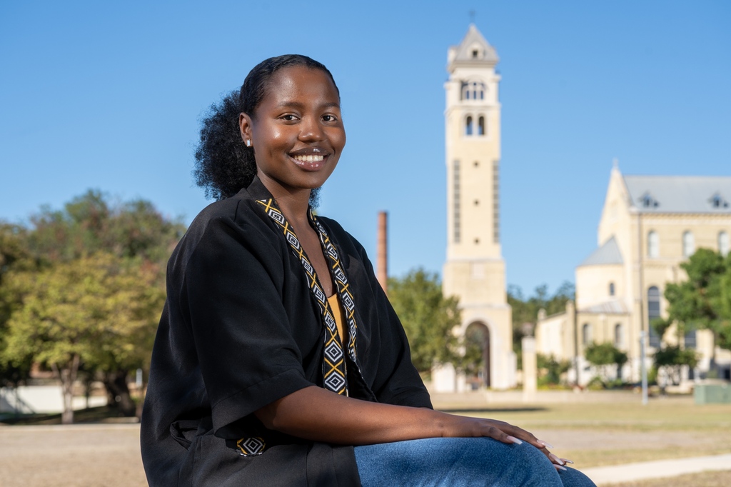 Reflecting on her past to shape the future: St. Mary’s University student Christine Nduhura’s journey from the Congo to criminal justice. Click the link in the bio to learn how Christine embodies the #StMU Marianist mission through empathy and a love for community.