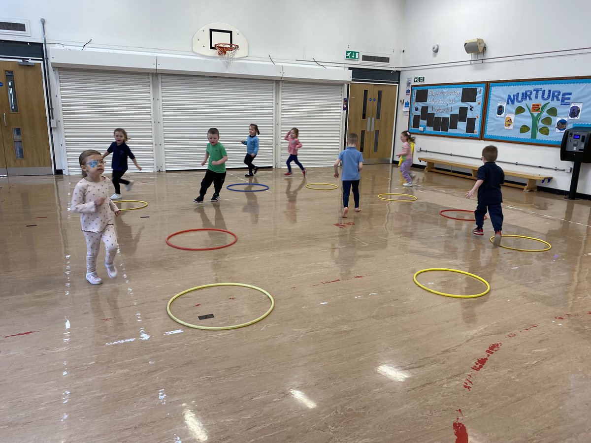 StMaryscbridge's tweet photo. Today a group of our nursery children were over as part of their transition to school! They had a great time playing games in the gym hall. Another group will be over later in the week #P1Transition https://t.co/SgtEvv32nl