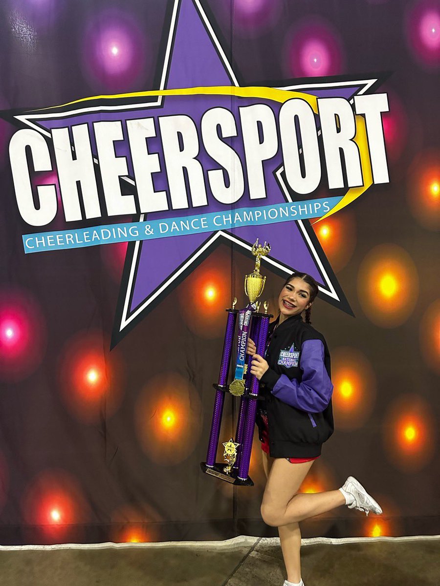 TaniaSnyder's tweet photo. So proud of Mariella and SV Boomslang. Next stop… NCA! Go BOOM 🐍💣💥
@SV_BOOMSLANG @Stars_Vipers @CHEERSPORTCorp @VarsityAllStar https://t.co/X9wZBq9Q7z