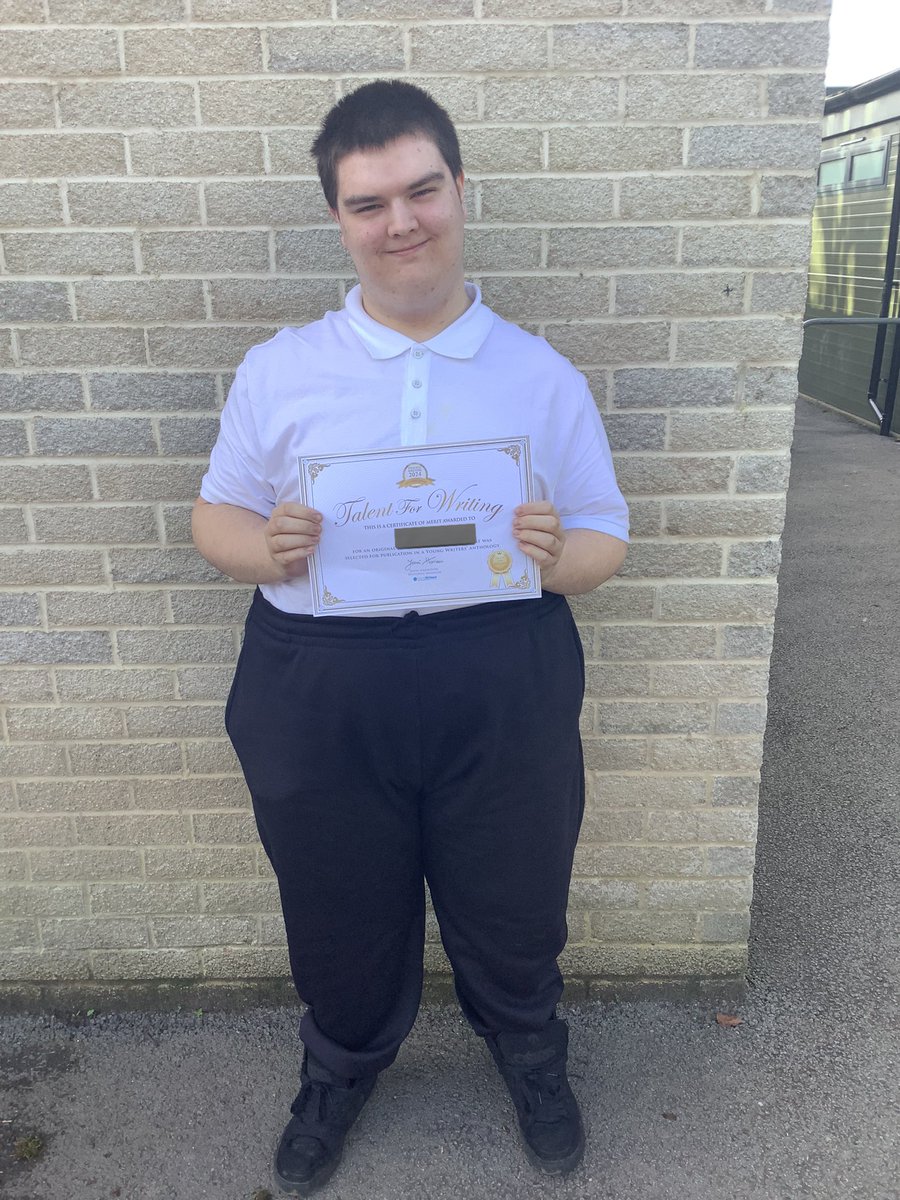 abbeysU7's tweet photo. We are beyond proud of this young man who has won a competition by @YoungWritersCW to have his story published!! ⭐️😆 https://t.co/bx2FvHxABM