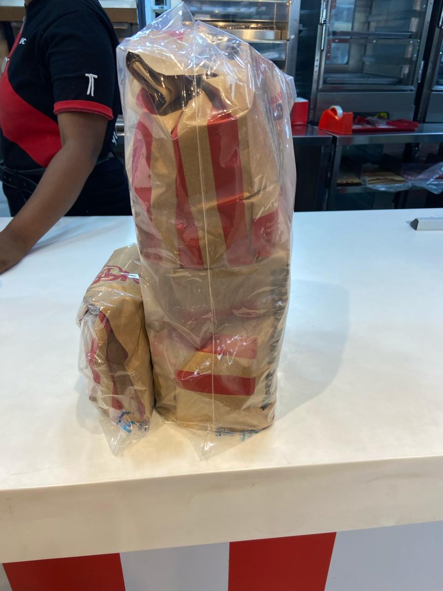 laraAravind's tweet photo. Feeling let down after spending Rs 1200 on lunch at Vaniyambadi KFC. Even though they were out of carry bags, I was still charged. Paid for three Pepsi, got two. Food spilled due to bad packaging, adding to the frustration. @KFC_India, time to step up and fix this! @kfc https://t.co/Pl2shlvhQK