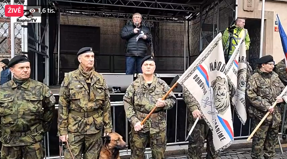 Poslední skaut™ tweet media