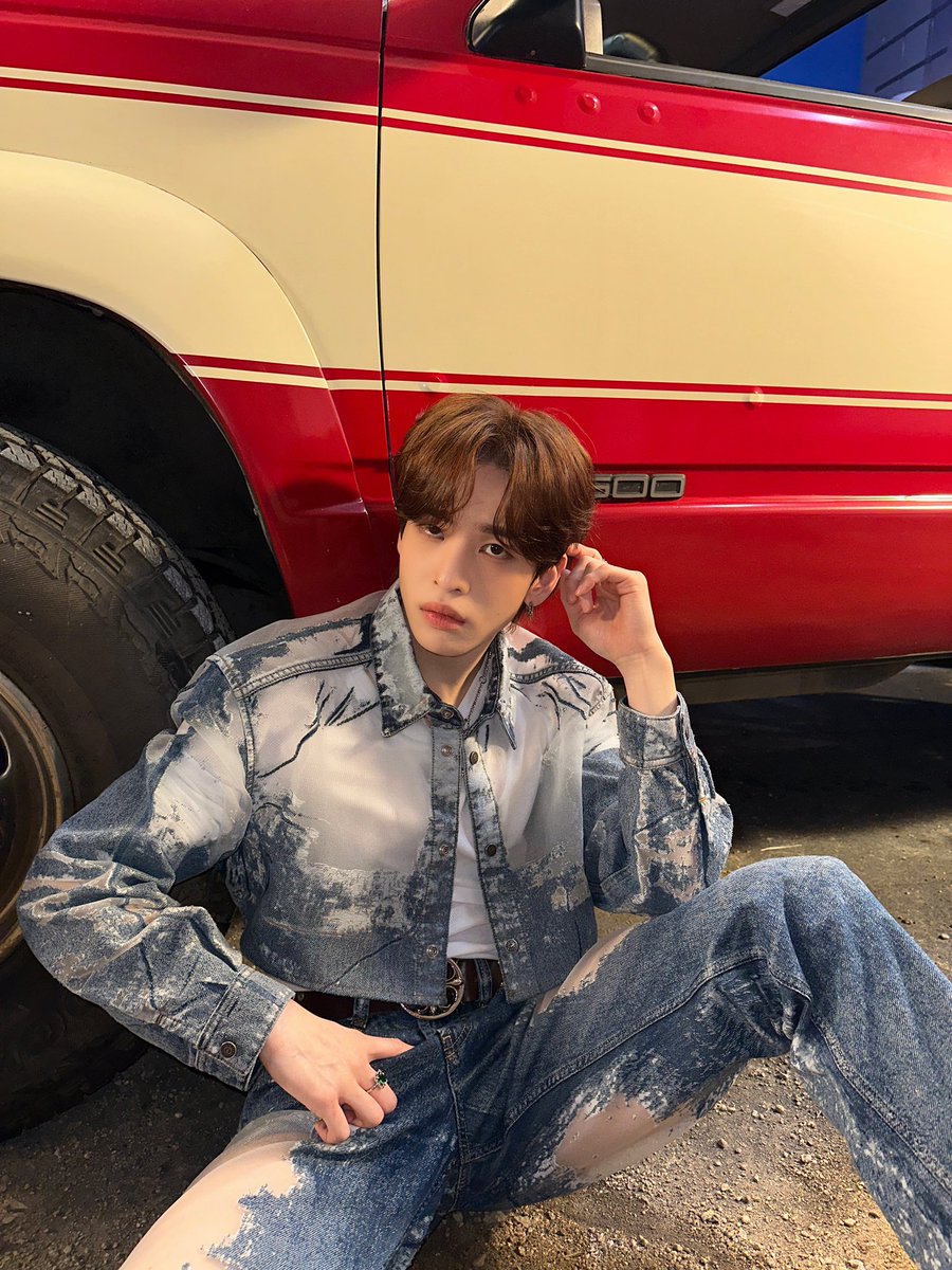 CRAVITY_twt's tweet photo. When you see it.. 😳🙈
#ALLEN #앨런 https://t.co/QrBVZUBvbF